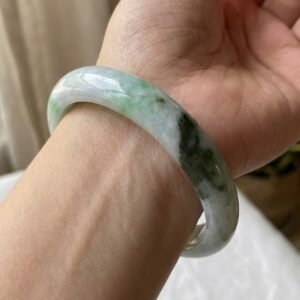 B006 天然A貨翡翠手鐲・玉鐲・58.3圍・實物拍攝・附鑑定證書