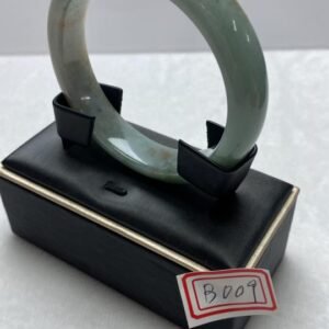 B009 天然A貨翡翠手鐲・玉鐲・56圍・實物拍攝・附鑑定證書