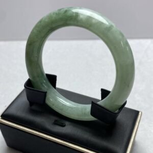 B010 天然A貨翡翠手鐲・玉鐲・50.8圍・實物拍攝・附鑑定證書