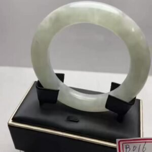 B016 天然A貨翡翠手鐲・玉鐲・53.5圍・實物拍攝・附鑑定證書