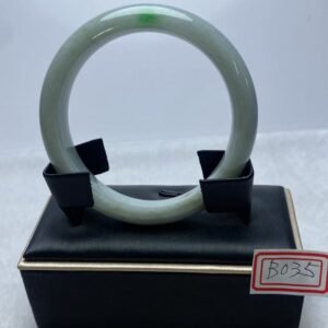B035 天然A貨翡翠手鐲・玉鐲・55.2圍・實物拍攝・附鑑定證書