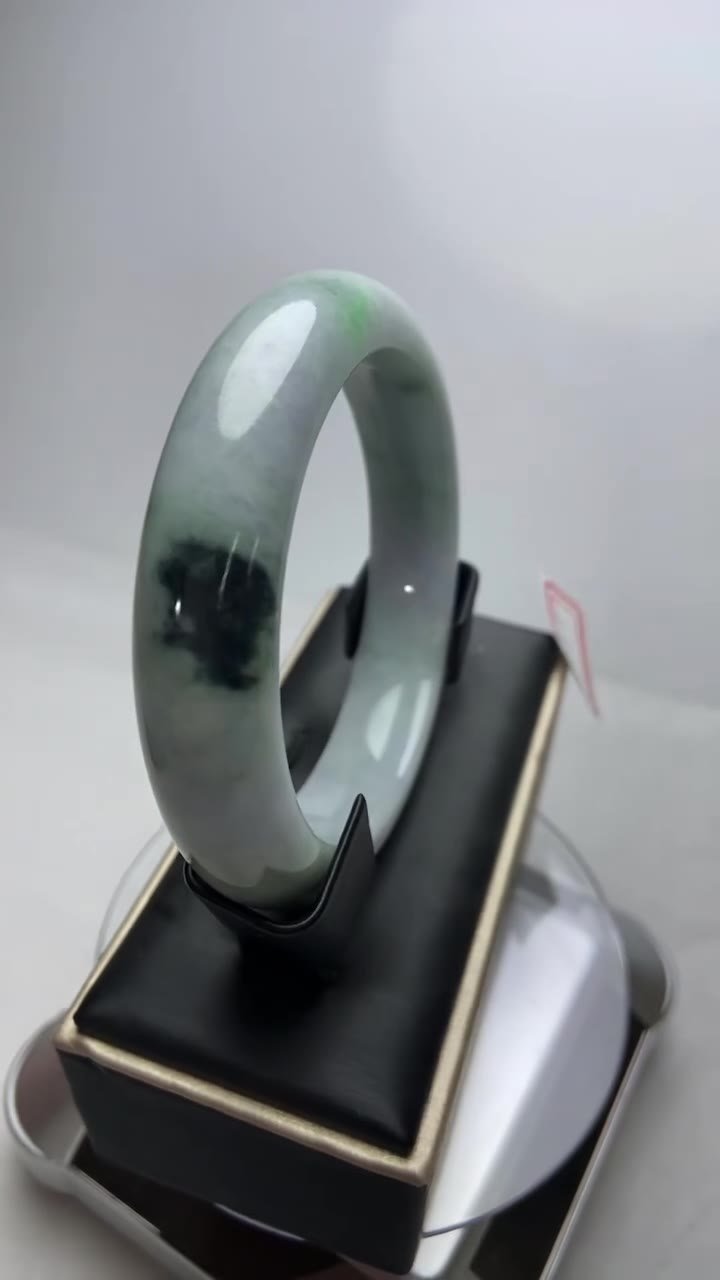 B051 天然A貨翡翠手鐲・玉鐲・56.7圍・實物拍攝・附鑑定證書 - Image 7