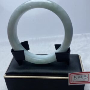 B053 天然A貨翡翠手鐲・玉鐲・56.2圍・實物拍攝・附鑑定證書