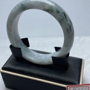 B055 天然A貨翡翠手鐲・玉鐲・56.6圍・實物拍攝・附鑑定證書