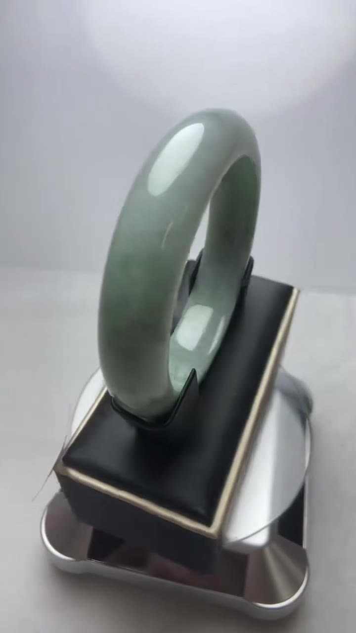 B071 天然A貨翡翠手鐲・玉鐲・57.2圍・實物拍攝・附鑑定證書 - Image 3