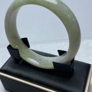 B076 天然A貨翡翠手鐲・玉鐲・57.8圍・實物拍攝・附鑑定證書