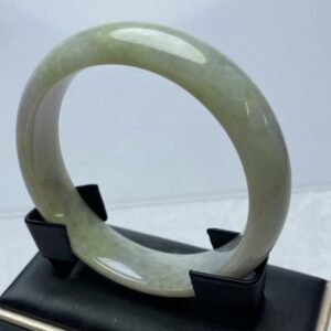B076 天然A貨翡翠手鐲・玉鐲・57.8圍・實物拍攝・附鑑定證書