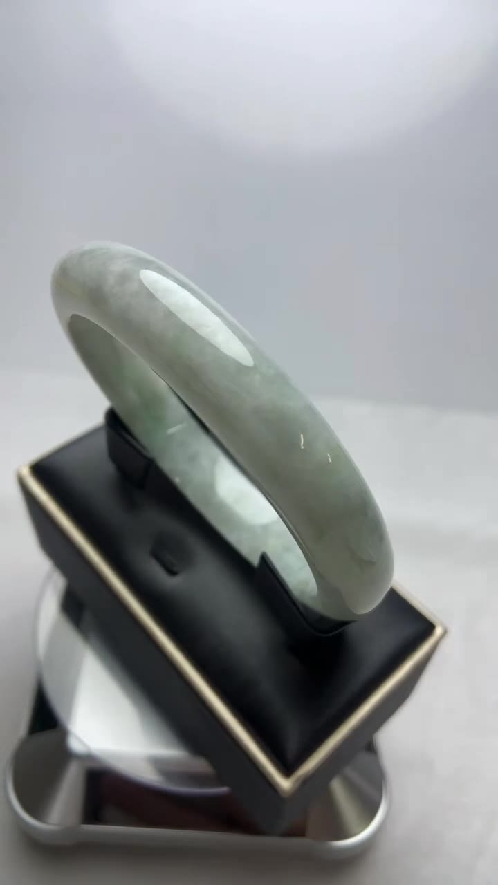 B134 天然A貨翡翠手鐲・玉鐲・59.6圍・實物拍攝・附鑑定證書 - Image 6