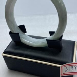 B139 天然A貨翡翠手鐲・玉鐲・59.5圍・實物拍攝・附鑑定證書