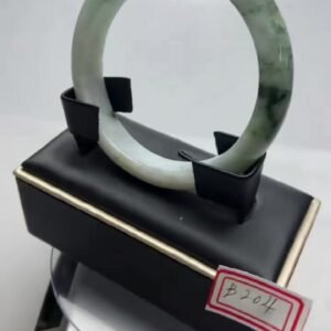B204 天然A貨翡翠手鐲・玉鐲・55.5圍・實物拍攝