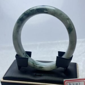 B342 天然A貨翡翠手鐲・玉鐲・58.3圍・實物拍攝