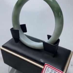 B494 天然A貨翡翠手鐲・玉鐲・57.4圍・實物拍攝