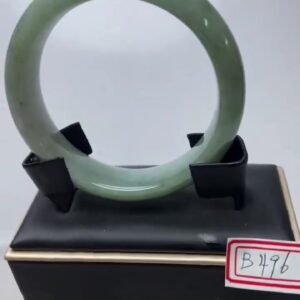 B496 天然A貨翡翠手鐲・玉鐲・57.6圍・實物拍攝