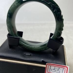 B551 天然A貨翡翠手鐲・玉鐲・53.1圍・實物拍攝・附大陸鑑定證書